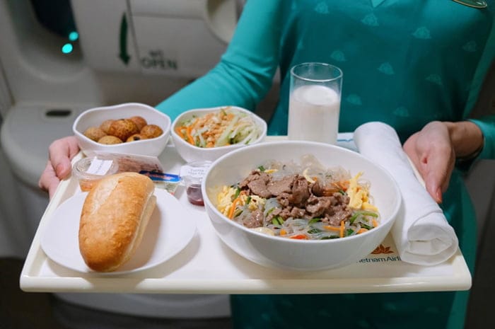 vietnam airlines nhan 4 giai thuong tu World Travel Awards nam 2023 2