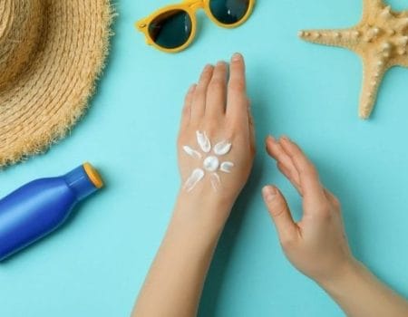 3 bước đơn giản bảo vệ da tối ưu khi đi du lịch